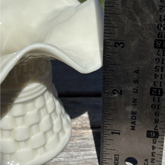 Lefton - Picture 3 of 4